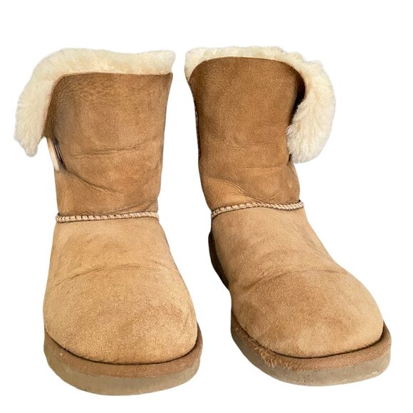 UGG Australia Bailey Button Bomber Boot 5838 -  8 US - Preowned - Picture 1 of 13